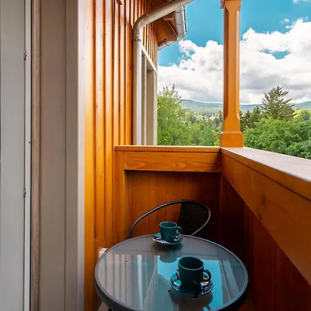 Good Time - Stone Hill Iii * Szklarska Poręba